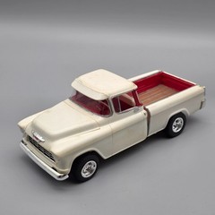1955 Chevrolet Cameo 1/25 Built Model Truck Parts Display Diorama Collector