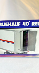REVELL FRUEHAUF 40′ “REEFER” Polar ICE Trailer model kit NEW FACTORY SEALED BOX