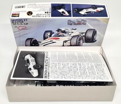 Hasagawa 1/24 Honda RA 272E F1 USA 1965 Watkins Glen Plastic Model Car Kit