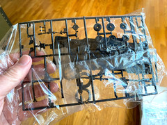 Aoshima Toyota Hilux RN30 Cal Look Pickup Truck Model Kit Single Cab 1/24 US Sel