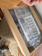 Revell Visible V-8 Engine 1 4 Scale 85-8883 NIB SEALED Quarter Scale 1/4(c)
