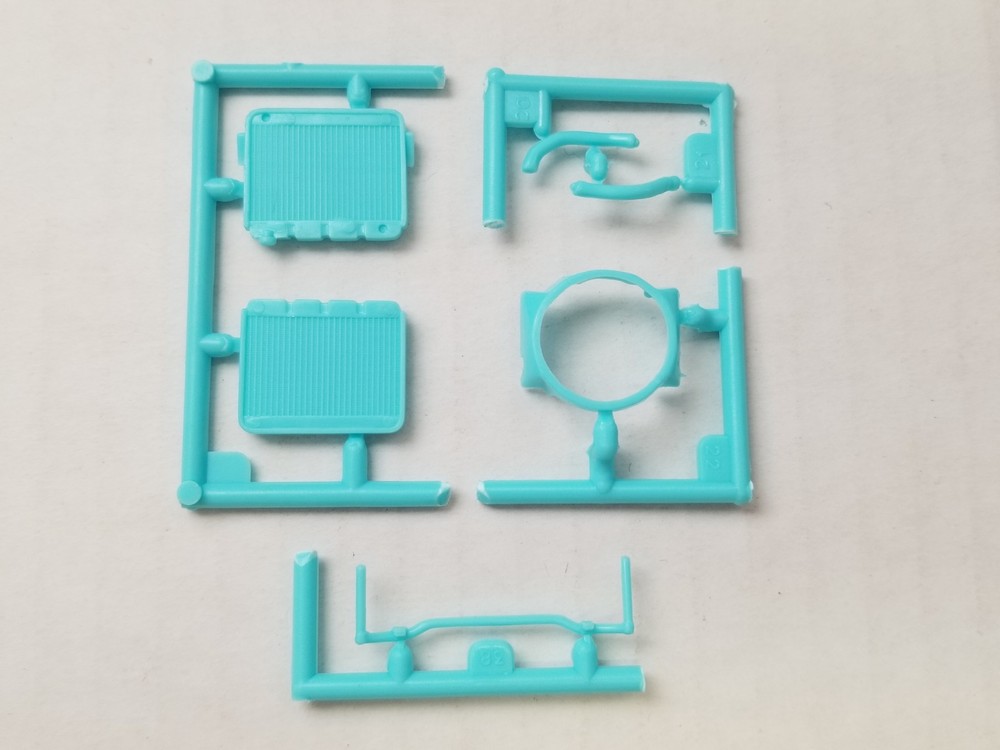 1957 Corvette SHROUD HOSES RADIATOR SWAY BAR from AMT 1:25 Model Kit 57