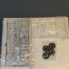 Revell 1:24 Jaguar XK-E (E-Type) Coupe *New Tooling* – MPN 85-4509 Sealed Parts