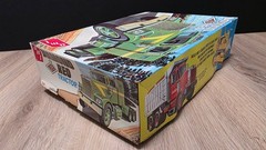 AMT DIAMOND REO TRACTOR TRUCK ORIGINAL 1972 ISSUE 1/25 COMPLETE SR