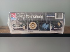 AMT ’34 Ford 5 Window Coupe Model Car Kit 1/25 Scale, sealed parts 1996 Vintage