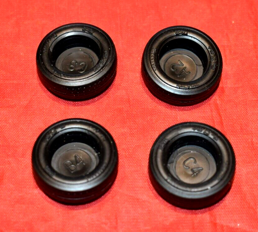 AMT 60’s Style Firestone Wide Tires 1/25