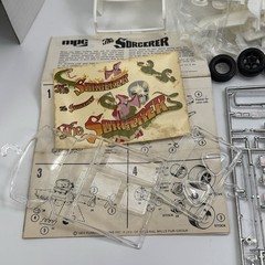 MPC 1977 The Sorcerer Ford Custom Van 1/25 Model Kit 1-0415 READ