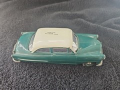 1950s Chevrolet Chevy 2 Door Dealer Promo Car India Ivory / Woodland Green 1/25