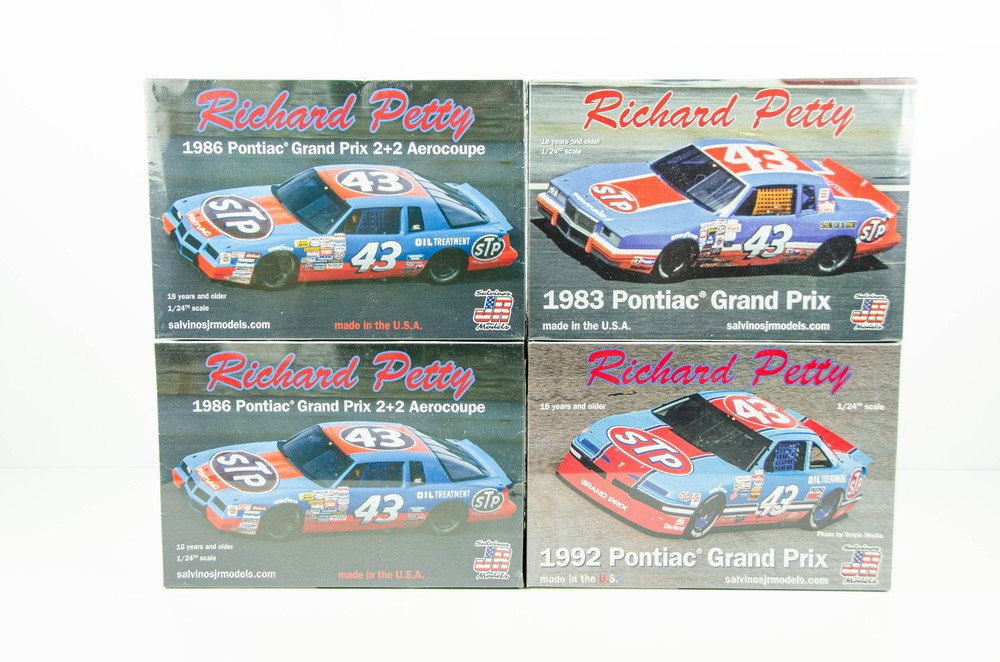 Salvinos JR Model Kit 1/24 Richard Petty STP Pontiac Grand Prix Lot 1983 1986 92