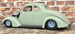 1/24 Scale: Big N Little Piecrust Slicks W/15-inch “Halibrand Sprint” Wheels