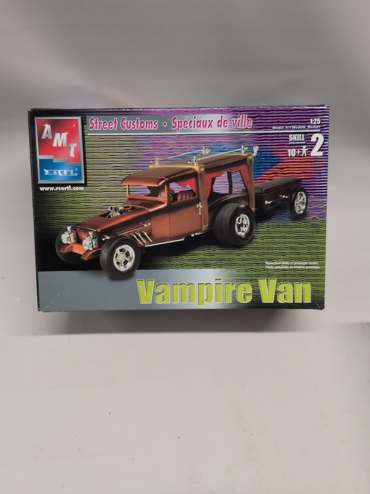 Vampire Van Street Custom AMT/ERTL Model Kit 31772 Open Box Sealed Parts