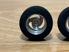 Tamiya Mini 4WD Alumina Row Wheel Set with Sponge Tires Set of 4
