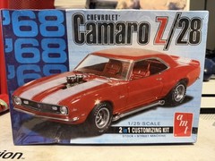 Chevrolet 1968 Camaro Z28 Plastic Model Kit (street or Stock buld) AMT 868/12