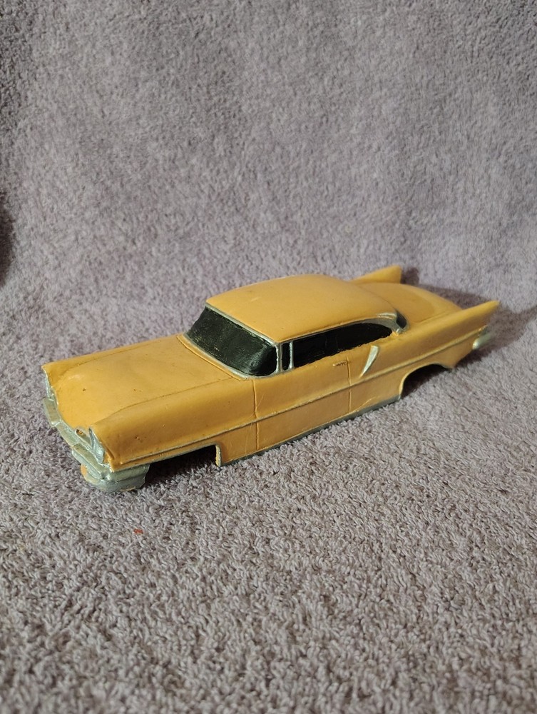 Vintage 1957 Lincoln Premiere 1:25 Resin Model Car Body Epoxy?