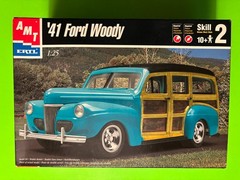1941 FORD WOODY WAGON MODEL KIT AMT ERTL 1/25 SCALE SKILL 2 NEW COOL LOOK!!