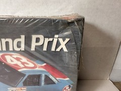 AMT Richard Petty STP Pontiac Grand Prix 1/25 Model Kit #6728 1990 (NEW SEALED)