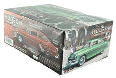 1954 Hudson Hornet Special 1:25 scale Plastic Model Kit Green