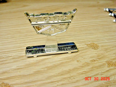 Vintage Model Car Diorama Display 1/25 Parts – You Choose