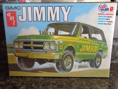 1972 GMC JIMMY RETRO DELUXE KIT 1/25 AMT / ROUND 2 SEALED 2022