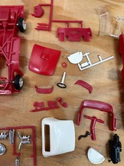 1979 Vintage AMT ’57 T-BIRD From Tv Series VEGAS #3105 1:25 Partially Built