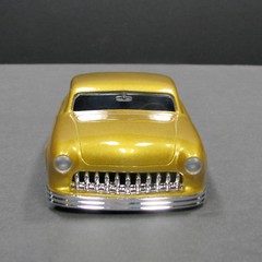 NB329 Jimmy Flintstone 1:25th scale 1949/50, Ford custom “Golden Shower”