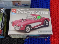 VINTAGE 1957 1960 CORVETTE MODEL KIT LOT AMT REVELL HIGHWAY SCENES