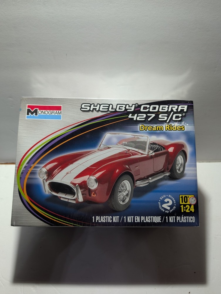 Monogram Shelby Cobra 427 1/24 Scale Model Kit