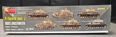 MINIART 35339 1/35 Scale Pz.Kpfw.Iv Ausf.J Nibelungenwerk.Mid Prod.Sep-Nov 1944