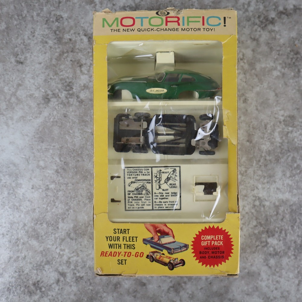 VTG 1/43 SLOT CAR MOTORIFIC BLUE JAGUAR XKE BY IDEAL 1960’S HONG KONG NEW