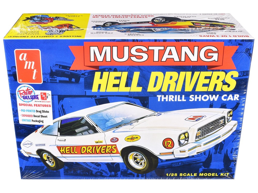 Skill 2 Model Kit 1977 Ford Mustang “Hell Drivers” Thrill Show Car 1/25 Scale