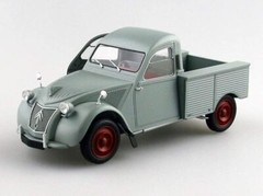 Rare kit EBBRO 1/20 Model Kit Citroen 2CV Pickup from Japan 1470