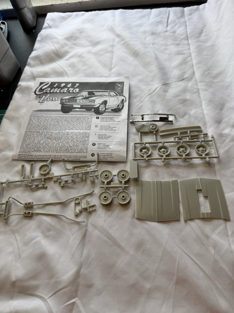 AMT 1967 Camaro Z28 1/25 Parts