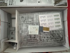 1/35 Trumpeter M1127 Stryker Recon Vehicle (RV)