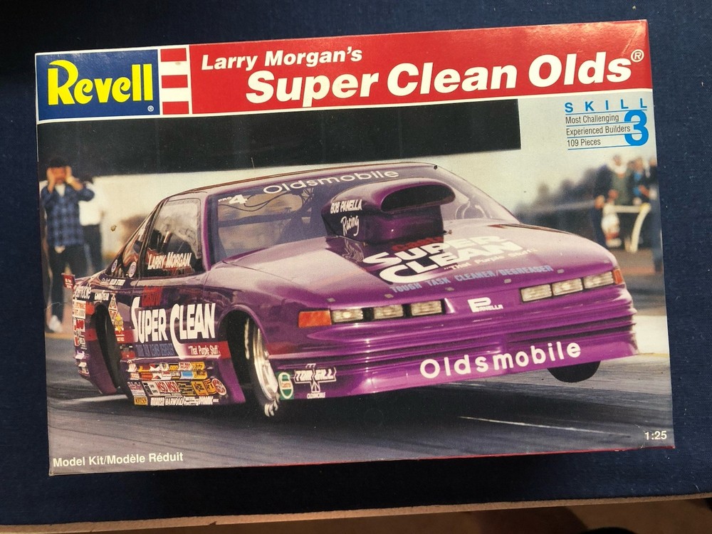 Revell Larry Morgan Super Clean Olds Pro-Stock Kit #7362 Opened but complete
