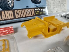 Toyota Land Cruiser 4×4 4 Wheel Drive Nichimo 1:20 Model Kit Sealed Parts Bags