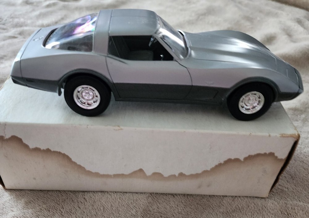 1978 Corvette Coupe Silver/Gray Tutone Dealer Promo Model Car With Box