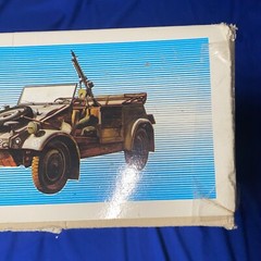 Ertl ESCI VW Typ82 Kubelwagen 7009 1/9 Model Kit Complete
