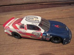 Vintage Dale Earnhardt GM Goodwrench Atlanta 100 Olympic NASCAR Built Model Kit