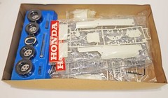 TAMIYA 1/12 HONDA RA273 F-1 BIG SCALE Model Kit 1211 John Surtee
