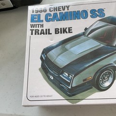 MPC 1986 Chevy El Camino SS w/ Trail Bike 1:25 Model Kit #888/12 NEW Sealed