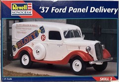 REVELL 1937 Ford Panel Delivery Truck 1:25 Scale Model Kit #85-7628 NEW NIB