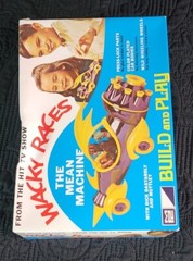 MPC MODEL KIT -THE MEAN MACHINE- WACKY RACES-TV SERIES- 1/25 Scale READ