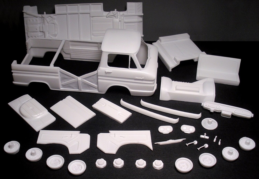 1961 CORVAIR RAMPSIDE PICKUP — RESIN CURBSIDE KIT — 1/25 scale