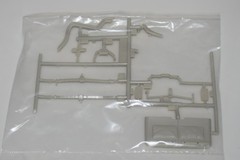 MOEBIUS 1953 HUDSON HORNET 1200 ⭐PARTS⭐ REAR SPRINGS+SEAT BACK+MORE 1:25