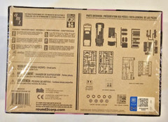 AMT 1/25 scale 2005 Cadillac Escalade EXT model car kit – Factory Sealed