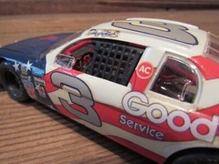 Vintage Dale Earnhardt GM Goodwrench Atlanta 100 Olympic NASCAR Built Model Kit