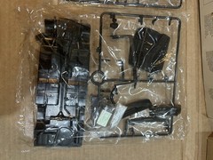 Academy 1/24 Hyundai Stellar – Open Box Sealed Bags New