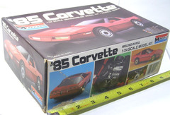 ’85 Corvette Plastic Model Car Kit No Decals 1/24 1984 Monogram USA 2209 TVM