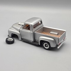 1956 Ford F-100 1/25 Built Model Truck Parts Diorama Display Broken Wheel