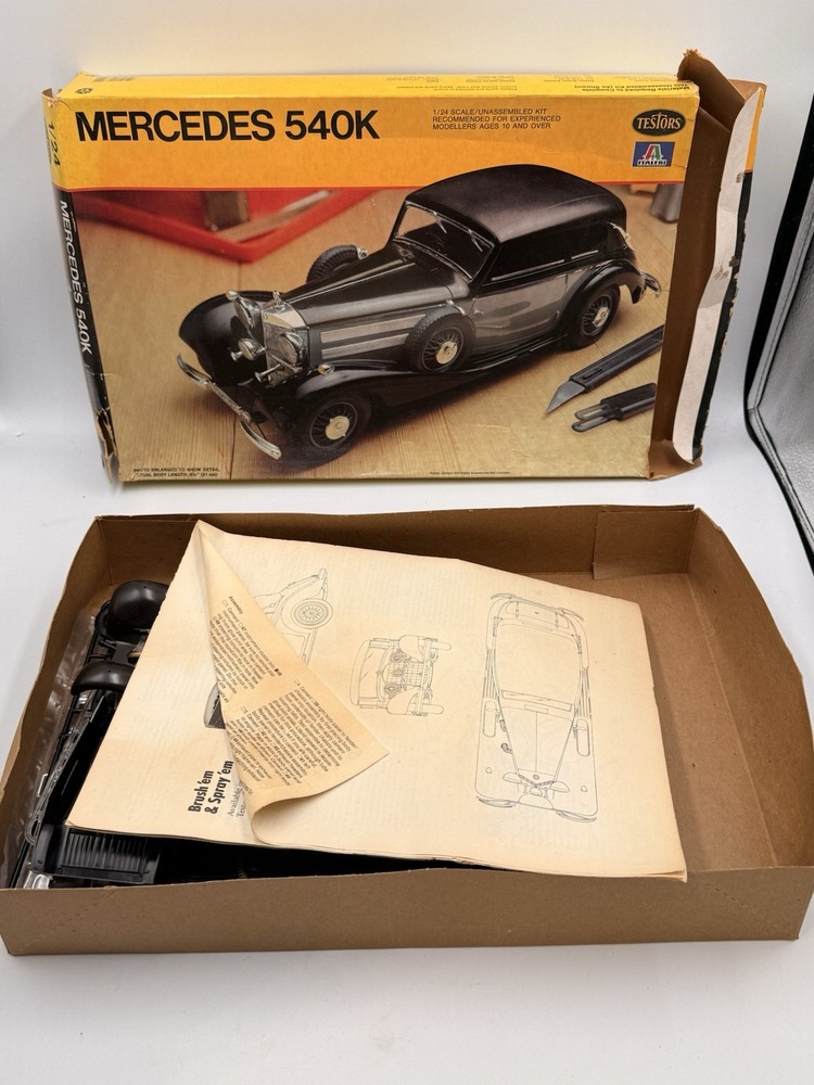 Vintage Testors/Italeri 1:24 Scale Mercedes 540K Model Kit – NIB 831